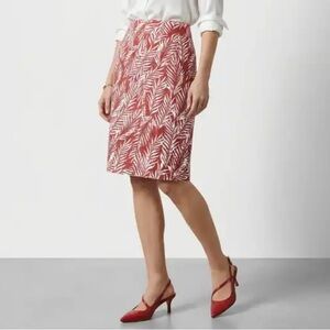 *NWT* ANN TAYLOR FACTORY Wine Red Palm Leaf Pencil Skirt